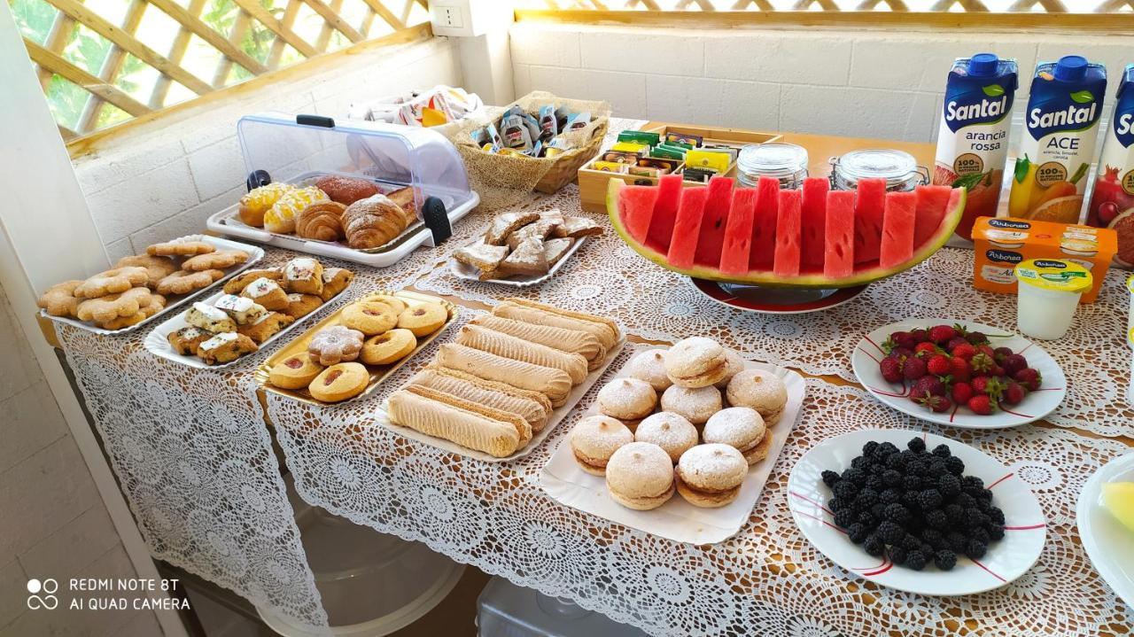 I Giganti Bed & Breakfast Riola Sardo Exterior photo