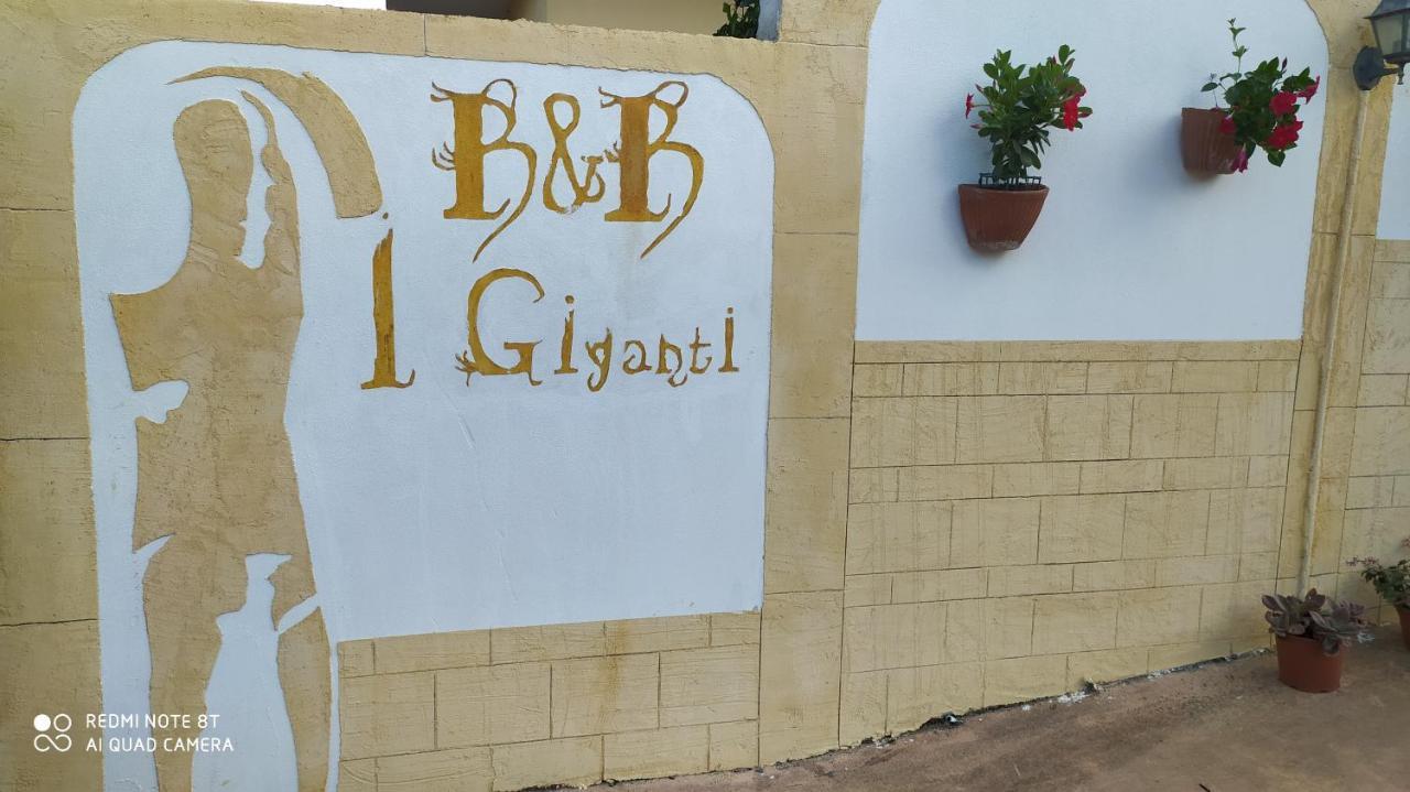I Giganti Bed & Breakfast Riola Sardo Exterior photo