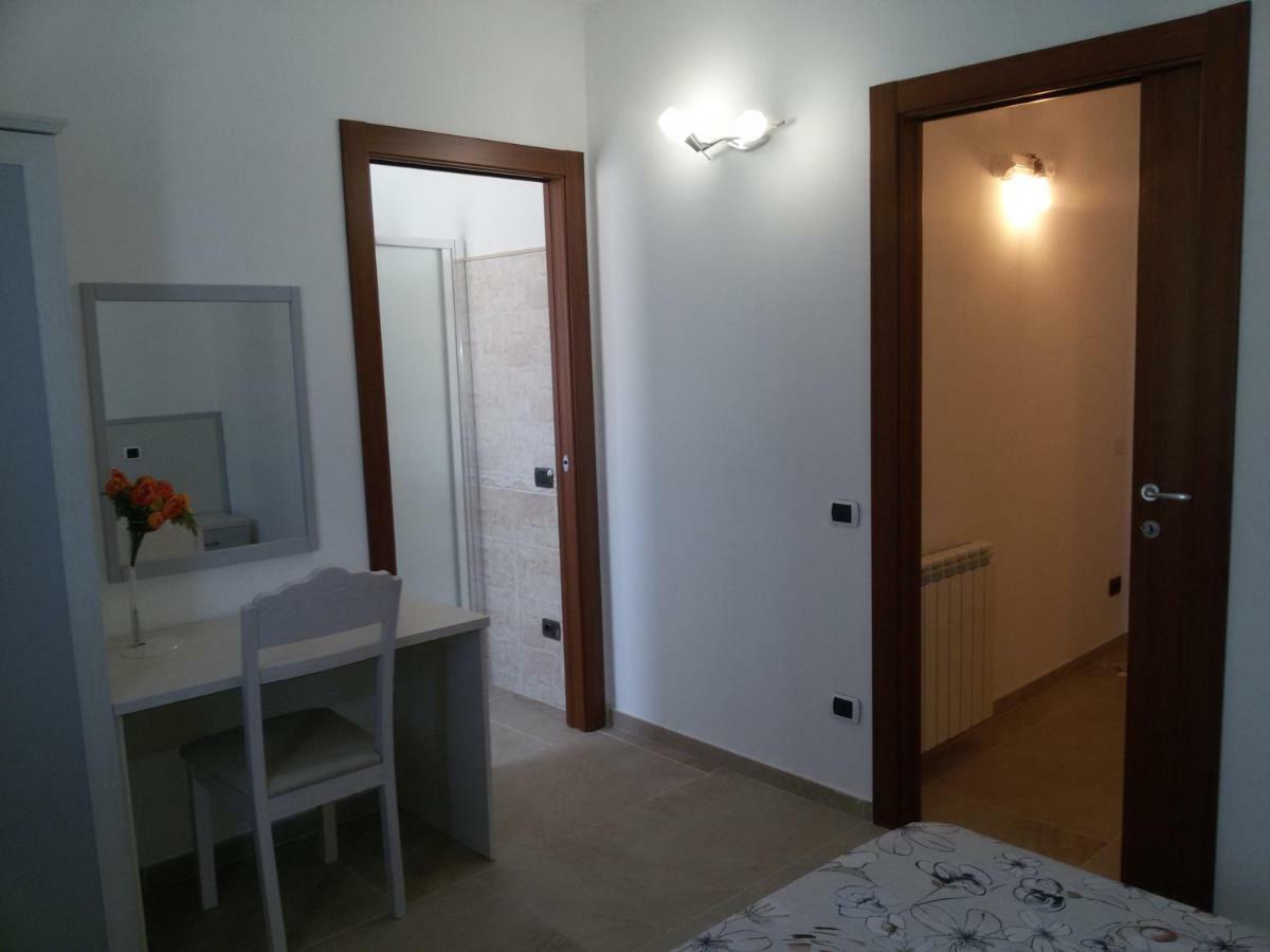 I Giganti Bed & Breakfast Riola Sardo Exterior photo
